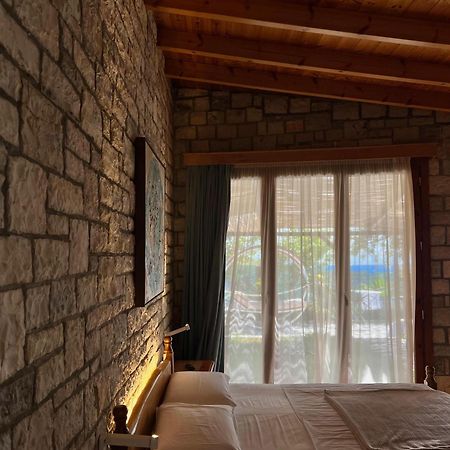 Palermiti Luxury Rooms Himare Buitenkant foto